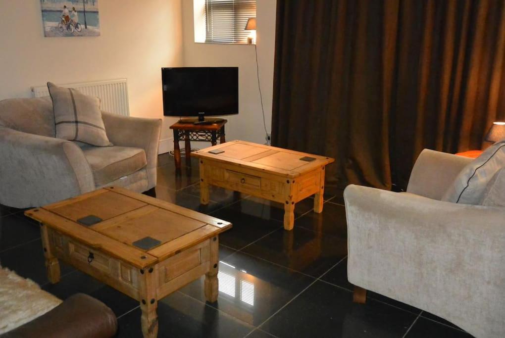 Appartement Hillfields Farm Barn - A Rural Equestrian Escape à Coventry Extérieur photo
