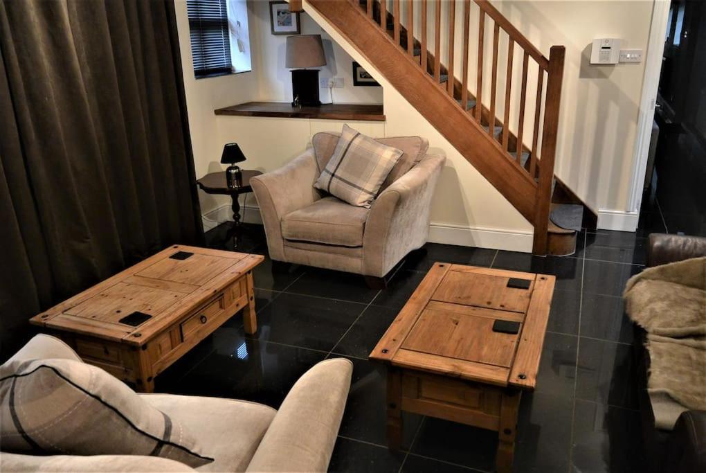 Appartement Hillfields Farm Barn - A Rural Equestrian Escape à Coventry Extérieur photo