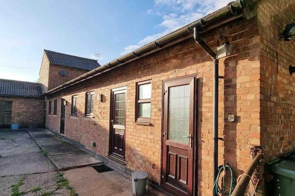 Appartement Hillfields Farm Barn - A Rural Equestrian Escape à Coventry Extérieur photo